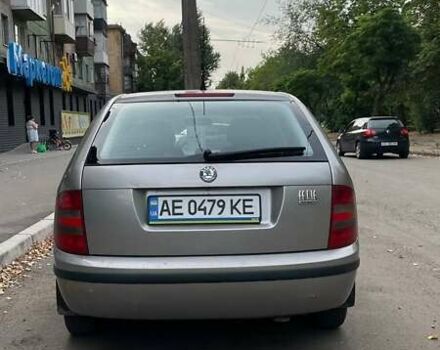 Бежевый Шкода Фабия, объемом двигателя 1.2 л и пробегом 309 тыс. км за 3900 $, фото 2 на Automoto.ua