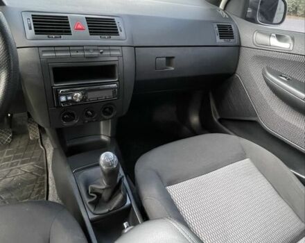 Бежевий Шкода Фабія, об'ємом двигуна 1.4 л та пробігом 164 тис. км за 5200 $, фото 7 на Automoto.ua