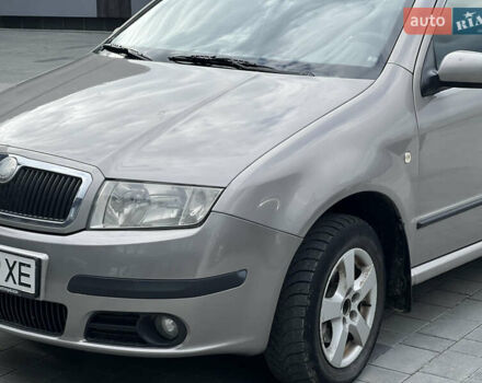 Бежевый Шкода Фабия, объемом двигателя 1.39 л и пробегом 252 тыс. км за 4200 $, фото 16 на Automoto.ua