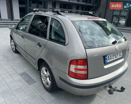 Бежевый Шкода Фабия, объемом двигателя 1.39 л и пробегом 252 тыс. км за 4200 $, фото 12 на Automoto.ua