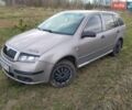 Бежевый Шкода Фабия, объемом двигателя 1.2 л и пробегом 210 тыс. км за 2999 $, фото 1 на Automoto.ua