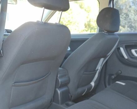 Бежевый Шкода Фабия, объемом двигателя 0 л и пробегом 202 тыс. км за 4800 $, фото 12 на Automoto.ua