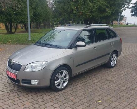 Бежевый Шкода Фабия, объемом двигателя 1.4 л и пробегом 190 тыс. км за 5750 $, фото 11 на Automoto.ua