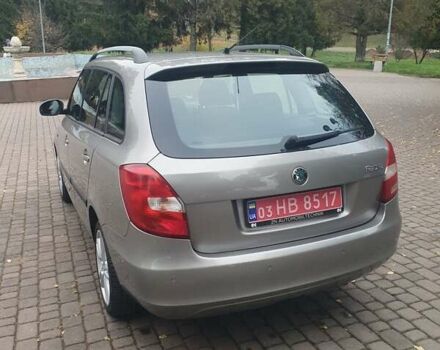 Бежевый Шкода Фабия, объемом двигателя 1.4 л и пробегом 190 тыс. км за 5750 $, фото 8 на Automoto.ua