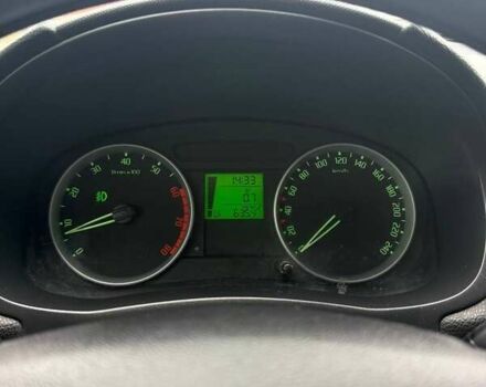 Бежевый Шкода Фабия, объемом двигателя 1.6 л и пробегом 278 тыс. км за 6150 $, фото 13 на Automoto.ua