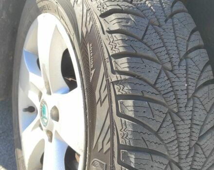 Бежевый Шкода Фабия, объемом двигателя 0 л и пробегом 202 тыс. км за 4800 $, фото 5 на Automoto.ua