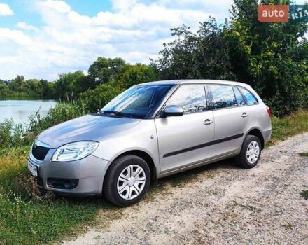 Бежевий Шкода Фабія, об'ємом двигуна 1.39 л та пробігом 73 тис. км за 6000 $, фото 5 на Automoto.ua