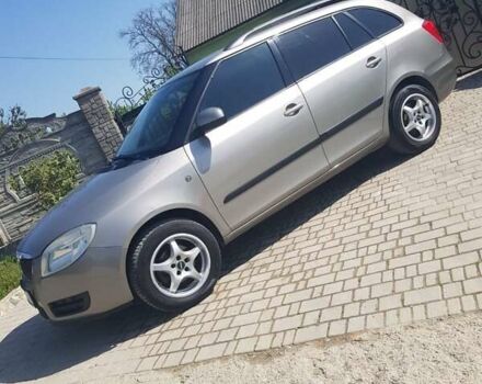 Бежевий Шкода Фабія, об'ємом двигуна 1.2 л та пробігом 314 тис. км за 3500 $, фото 12 на Automoto.ua
