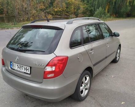Бежевий Шкода Фабія, об'ємом двигуна 1.6 л та пробігом 225 тис. км за 5400 $, фото 3 на Automoto.ua