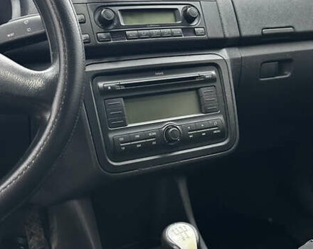 Бежевий Шкода Фабія, об'ємом двигуна 1.6 л та пробігом 240 тис. км за 6200 $, фото 3 на Automoto.ua