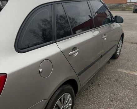 Бежевый Шкода Фабия, объемом двигателя 1.6 л и пробегом 278 тыс. км за 6150 $, фото 7 на Automoto.ua