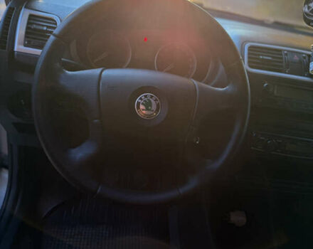 Бежевый Шкода Фабия, объемом двигателя 1.39 л и пробегом 215 тыс. км за 6299 $, фото 14 на Automoto.ua