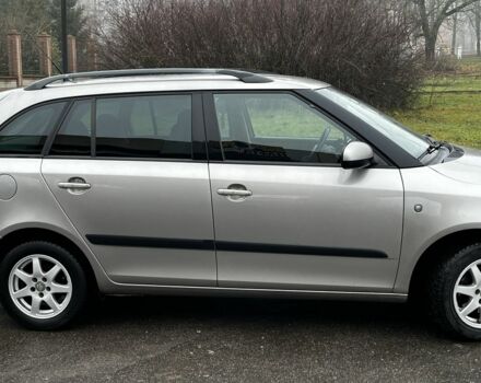 Бежевий Шкода Фабія, об'ємом двигуна 1.4 л та пробігом 500 тис. км за 6300 $, фото 2 на Automoto.ua