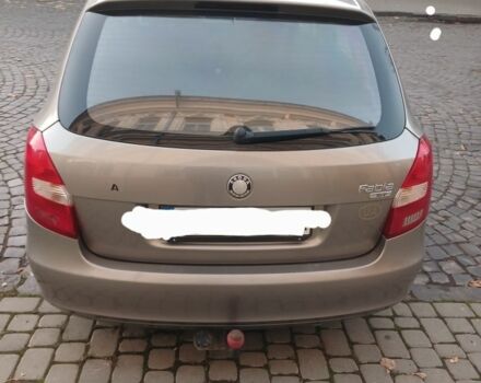 Бежевый Шкода Фабия, объемом двигателя 0 л и пробегом 146 тыс. км за 5100 $, фото 4 на Automoto.ua