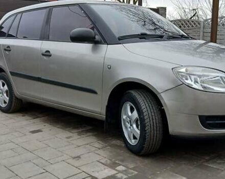 Бежевий Шкода Фабія, об'ємом двигуна 1.2 л та пробігом 195 тис. км за 4300 $, фото 2 на Automoto.ua