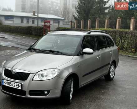 Бежевый Шкода Фабия, объемом двигателя 1.39 л и пробегом 139 тыс. км за 6300 $, фото 1 на Automoto.ua