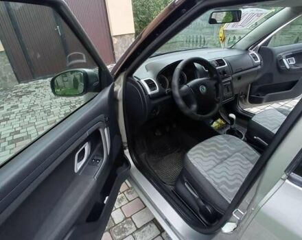Бежевий Шкода Фабія, об'ємом двигуна 1.2 л та пробігом 314 тис. км за 4000 $, фото 11 на Automoto.ua