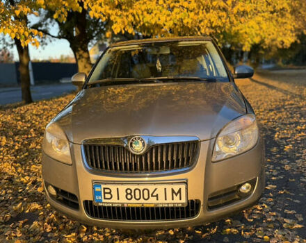 Бежевый Шкода Фабия, объемом двигателя 1.39 л и пробегом 215 тыс. км за 6299 $, фото 1 на Automoto.ua