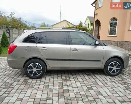 Бежевий Шкода Фабія, об'ємом двигуна 1.2 л та пробігом 314 тис. км за 4000 $, фото 5 на Automoto.ua
