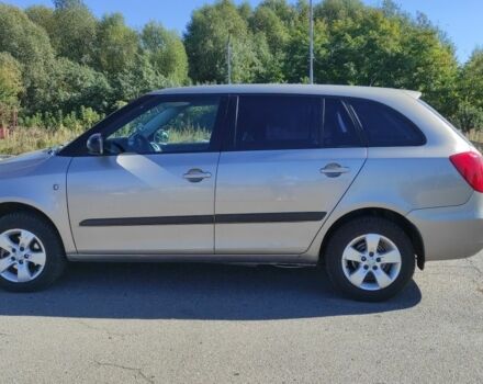 Бежевый Шкода Фабия, объемом двигателя 0 л и пробегом 202 тыс. км за 4800 $, фото 9 на Automoto.ua