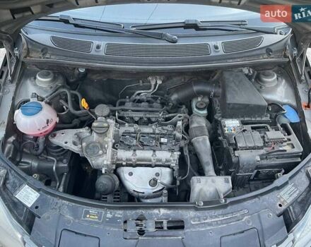 Бежевый Шкода Фабия, объемом двигателя 1.2 л и пробегом 198 тыс. км за 4500 $, фото 14 на Automoto.ua