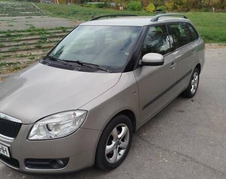 Бежевий Шкода Фабія, об'ємом двигуна 1.6 л та пробігом 225 тис. км за 5400 $, фото 5 на Automoto.ua