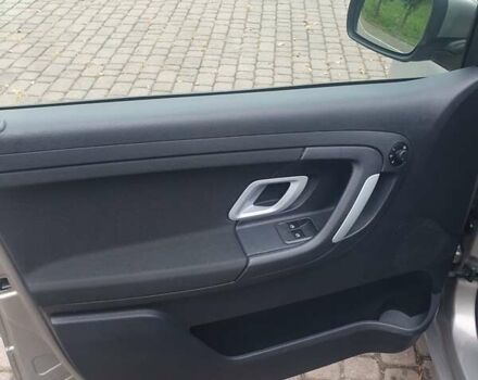 Бежевый Шкода Фабия, объемом двигателя 1.4 л и пробегом 190 тыс. км за 5750 $, фото 37 на Automoto.ua