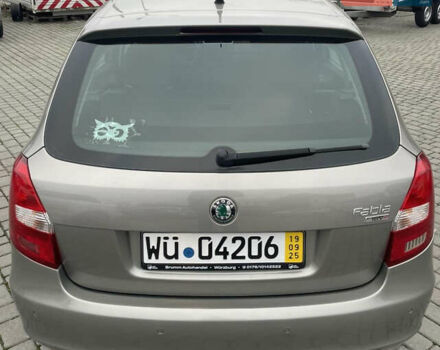 Бежевый Шкода Фабия, объемом двигателя 1.6 л и пробегом 186 тыс. км за 5750 $, фото 5 на Automoto.ua