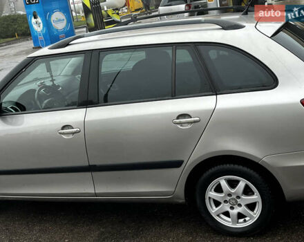 Бежевый Шкода Фабия, объемом двигателя 1.39 л и пробегом 139 тыс. км за 6300 $, фото 4 на Automoto.ua