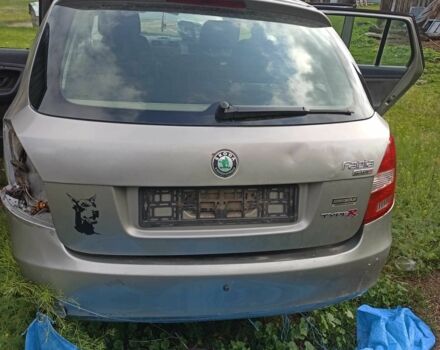 Бежевый Шкода Фабия, объемом двигателя 1.4 л и пробегом 360 тыс. км за 1500 $, фото 13 на Automoto.ua