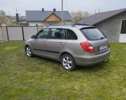 Бежевый Шкода Фабия, объемом двигателя 1.2 л и пробегом 323 тыс. км за 5000 $, фото 1 на Automoto.ua