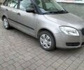 Бежевый Шкода Фабия, объемом двигателя 1.2 л и пробегом 199 тыс. км за 4800 $, фото 1 на Automoto.ua
