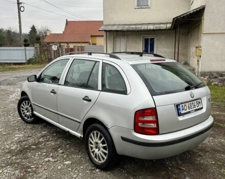Бежевый Шкода Фабия, объемом двигателя 1.4 л и пробегом 500 тыс. км за 2500 $, фото 3 на Automoto.ua
