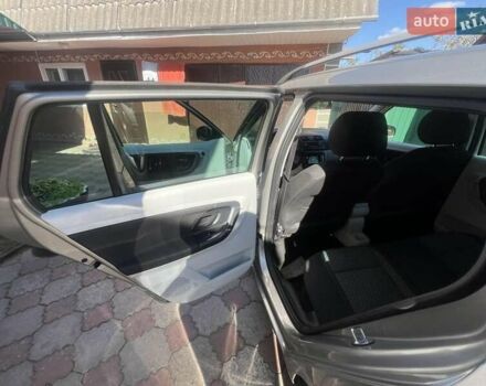Бежевий Шкода Фабія, об'ємом двигуна 1.2 л та пробігом 253 тис. км за 5900 $, фото 41 на Automoto.ua