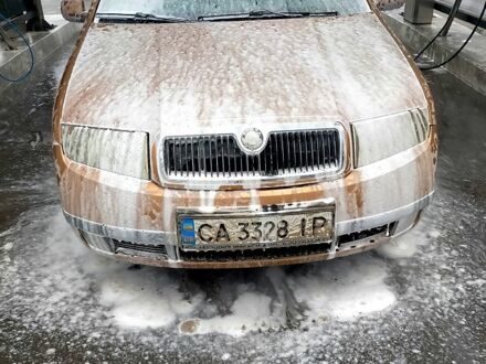 Бежевий Шкода Фабія, об'ємом двигуна 1.9 л та пробігом 0 тис. км за 2950 $, фото 1 на Automoto.ua