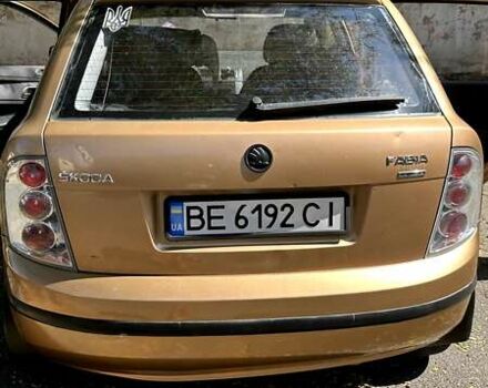 Бежевий Шкода Фабія, об'ємом двигуна 1.4 л та пробігом 296 тис. км за 3100 $, фото 1 на Automoto.ua