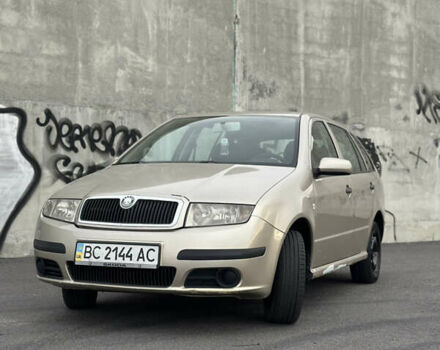 Бежевий Шкода Фабія, об'ємом двигуна 1.4 л та пробігом 271 тис. км за 3450 $, фото 1 на Automoto.ua