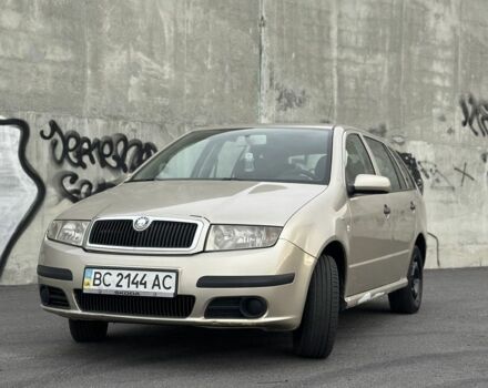 Бежевий Шкода Фабія, об'ємом двигуна 1.4 л та пробігом 271 тис. км за 3450 $, фото 1 на Automoto.ua