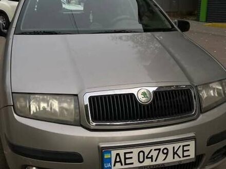 Бежевий Шкода Фабія, об'ємом двигуна 1.2 л та пробігом 309 тис. км за 3900 $, фото 1 на Automoto.ua