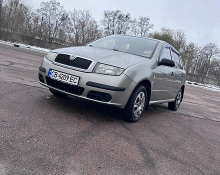 Бежевий Шкода Фабія, об'ємом двигуна 1.2 л та пробігом 180 тис. км за 3800 $, фото 1 на Automoto.ua