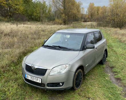 Шкода Фабия 2007 в Барышевке на Automoto.ua Бежевый Шкода Фабия, объемом двигателя 1.2 л и пробегом 154 тыс. км за 4000 $, фото 1 на Automoto.ua