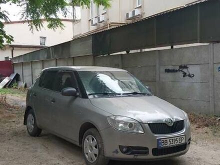 Шкода Фабия 2007 в Днепре (Днепропетровске) на Automoto.ua Бежевый Шкода Фабия, объемом двигателя 1.4 л и пробегом 166 тыс. км за 4500 $, фото 1 на Automoto.ua