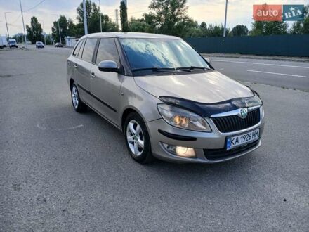 Шкода Фабия 2010 в Киеве на Automoto.ua Бежевый Шкода Фабия, объемом двигателя 1.2 л и пробегом 260 тыс. км за 4500 $, фото 1 на Automoto.ua