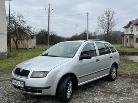 Бежевый Шкода Фабия, объемом двигателя 1.4 л и пробегом 500 тыс. км за 2500 $, фото 1 на Automoto.ua