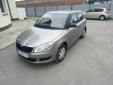Шкода Фабія 2013 у Каменце-Подольском на Automoto.ua Бежевий Шкода Фабія, об'ємом двигуна 1.2 л та пробігом 146 тис. км за 5900 $, фото 1 на Automoto.ua