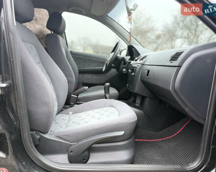 Чорний Шкода Фабія, об'ємом двигуна 1.39 л та пробігом 201 тис. км за 3750 $, фото 28 на Automoto.ua