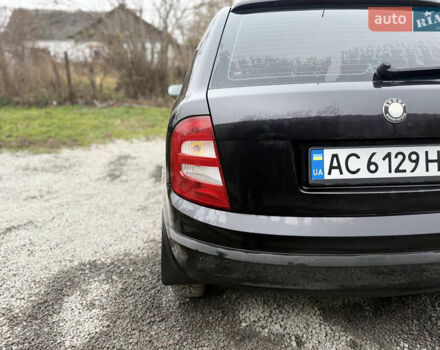 Чорний Шкода Фабія, об'ємом двигуна 1.39 л та пробігом 201 тис. км за 3750 $, фото 32 на Automoto.ua