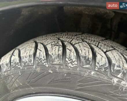 Чорний Шкода Фабія, об'ємом двигуна 1.39 л та пробігом 201 тис. км за 3750 $, фото 3 на Automoto.ua