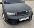 Черный Шкода Фабия, объемом двигателя 1.39 л и пробегом 380 тыс. км за 4000 $, фото 1 на Automoto.ua