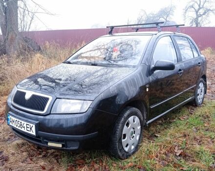 Черный Шкода Фабия, объемом двигателя 1.4 л и пробегом 260 тыс. км за 3350 $, фото 1 на Automoto.ua